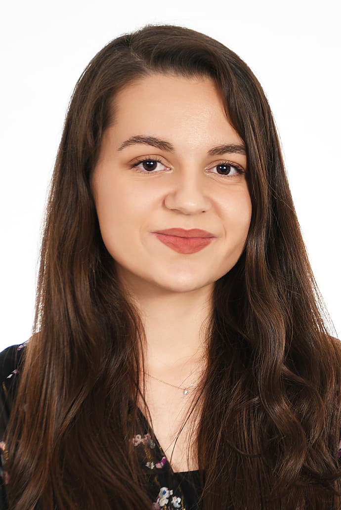 Staf Image - Rina Kryeziu